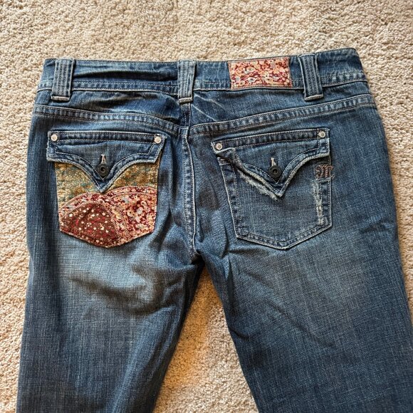 Women's Size 30 MISS ME Jeans - Picture 2 of 3